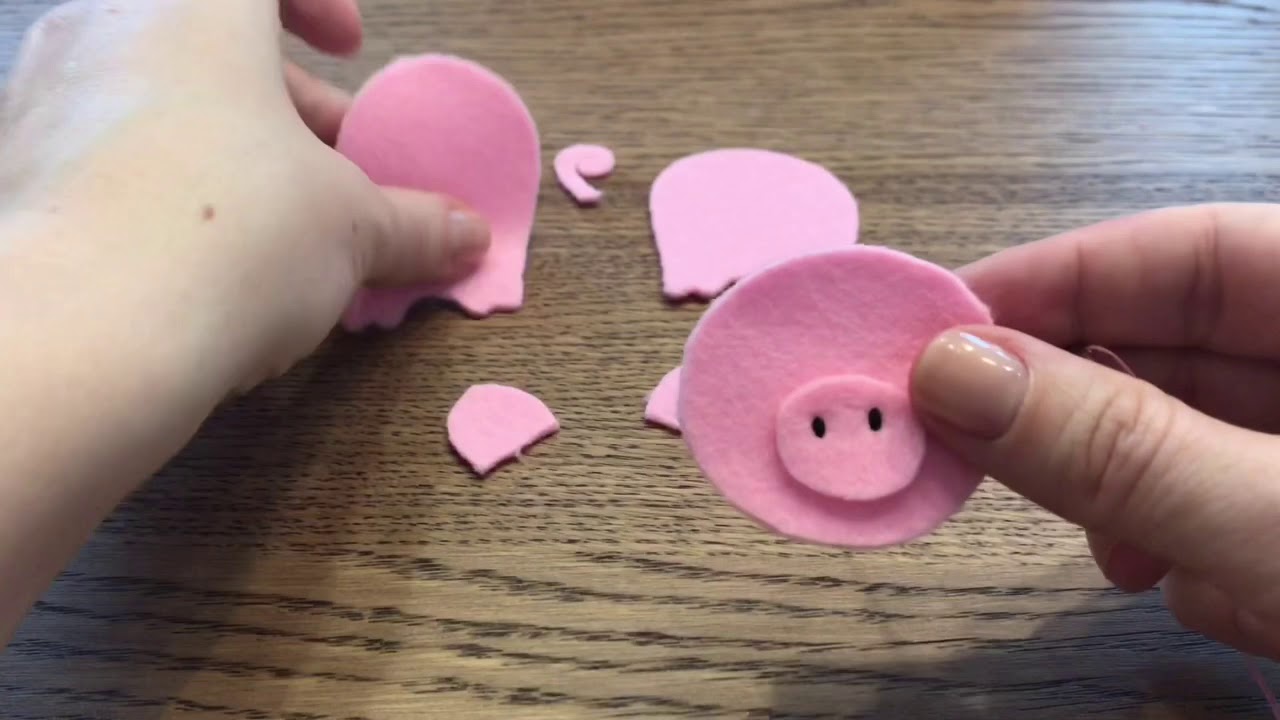 How To Make felt finger puppets for nursery and counting rhymes  This Little Piggy