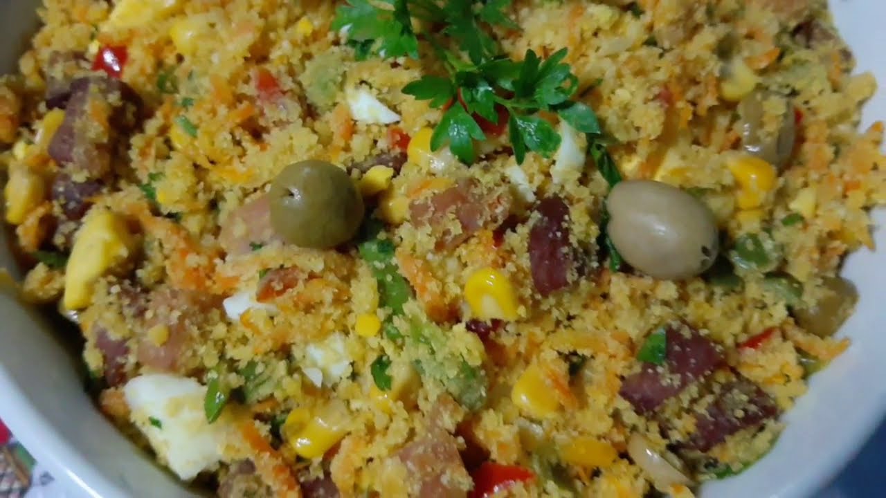 Farofa deliciosa e molhadinha como vc nunca comeu antes/super fácil