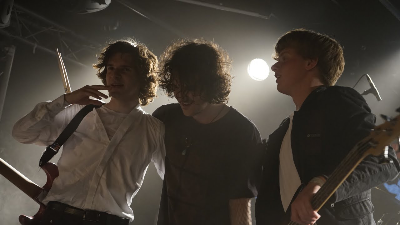 Moira - 1001 (Live at Simplon Groningen, 2024)