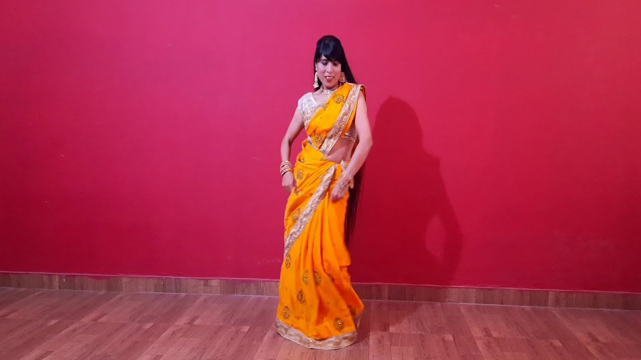 Badi Mushkil Baba Dance Performance By Sneha Singh | Madhuri Dixit