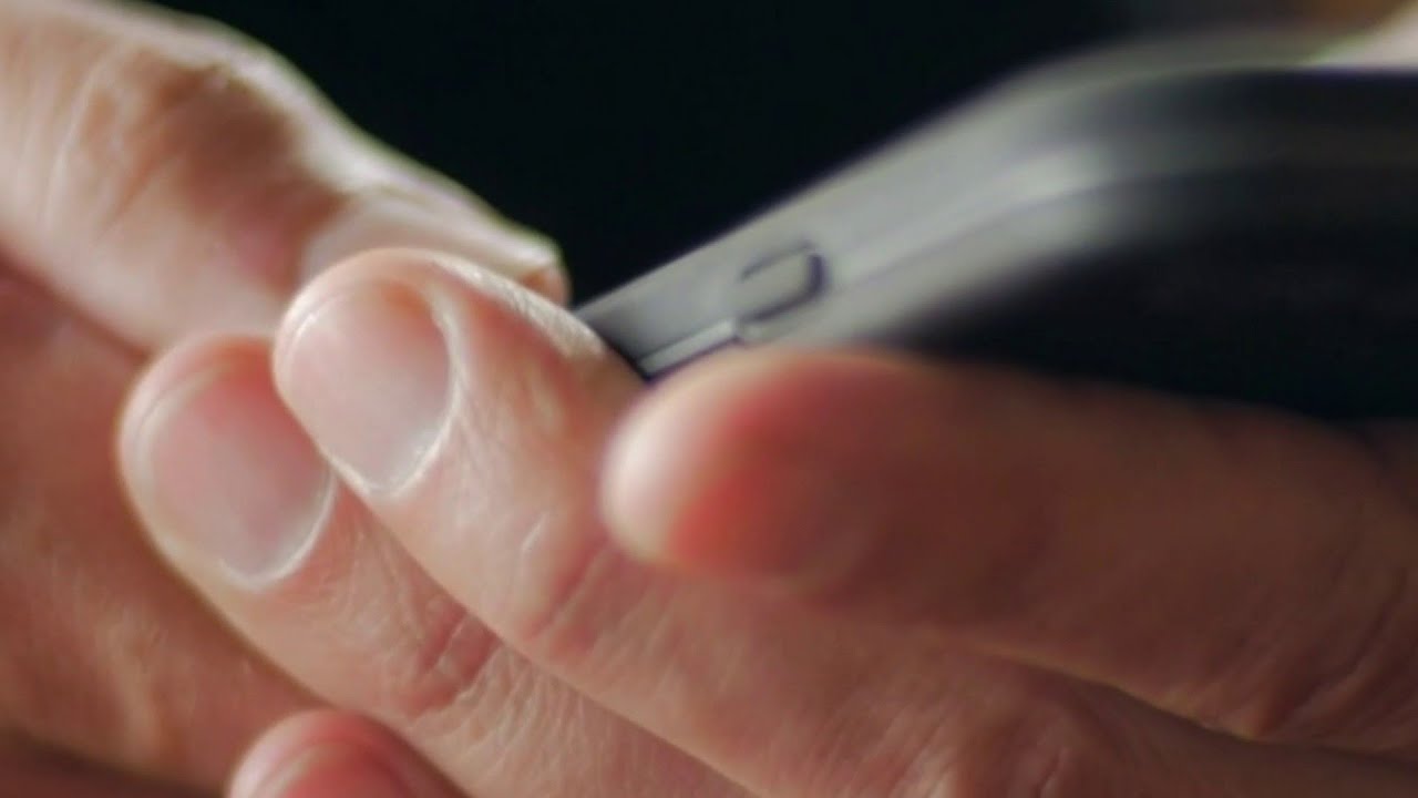 Political robocall scam targets seniors