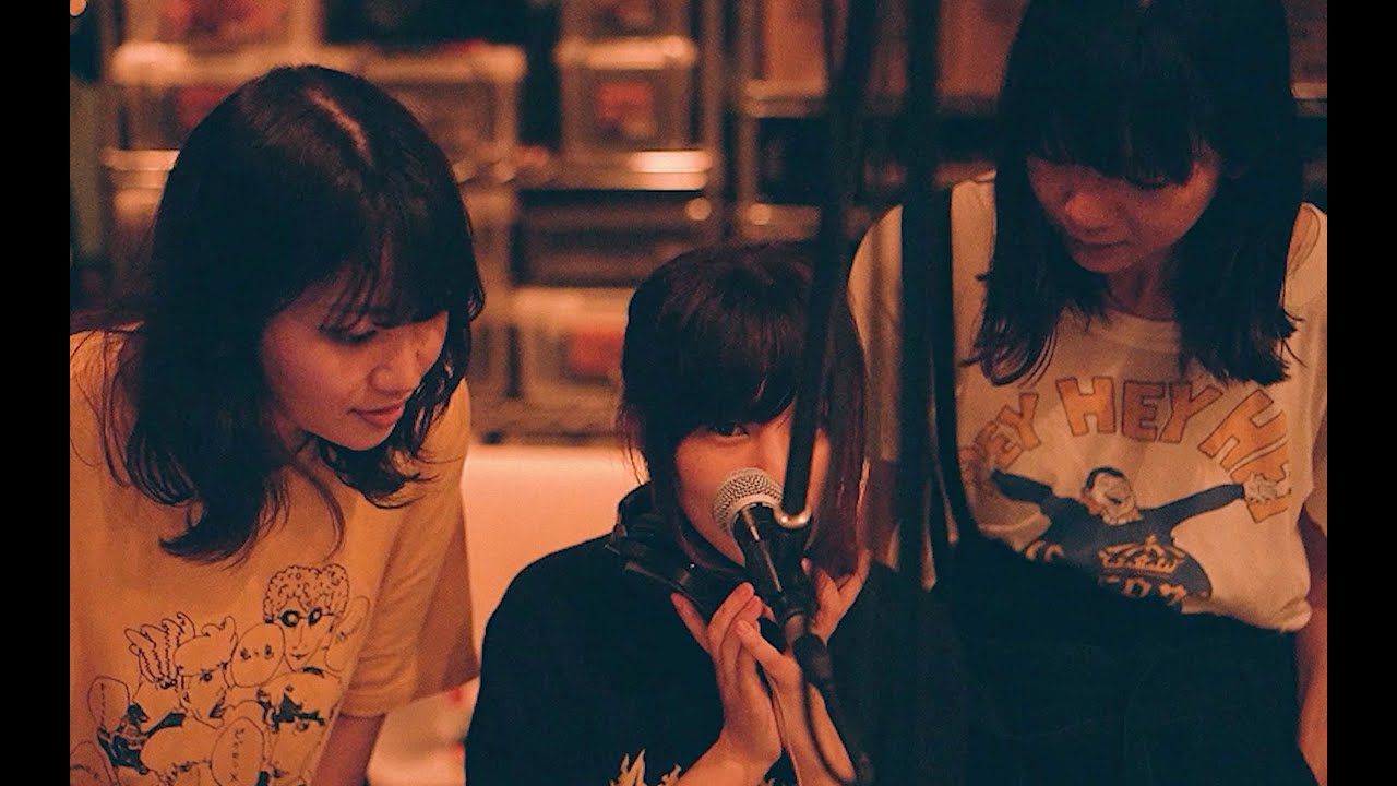 内田万里＋クレイジーピッグ「離脱」