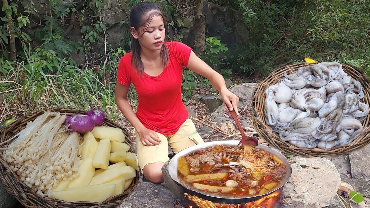 Great Smelling and tasty cooking Octopus easy recipe for jungle good and yummy @LiisaCooking