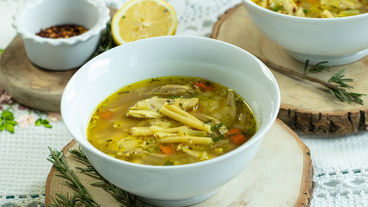 Лучший рецепт куриного супа с лапшой