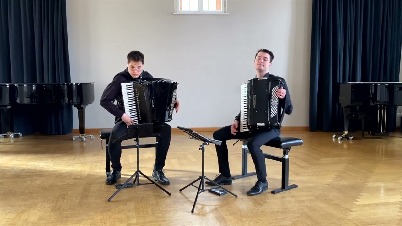 Daniel Roth: Steampunk (played by Marius Staible and Daniel Roth) #accordion