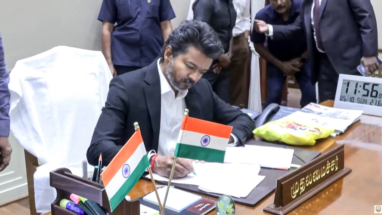 Thalapathy Vijay's 1st Day As CM Of Tamilnadu 🔥 FULL VIDEO | Chief Secretariat Welcoming | Latest