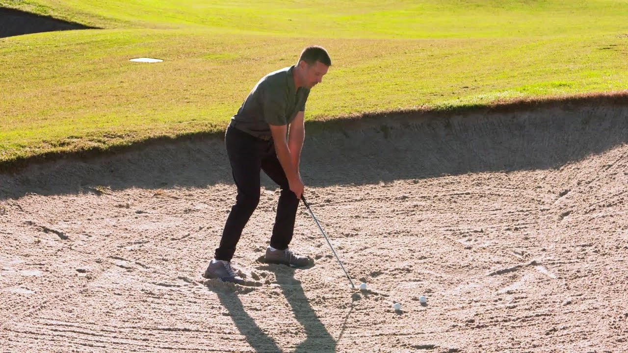 New Greenside Bunker Setup The Pros Use | GolfPass