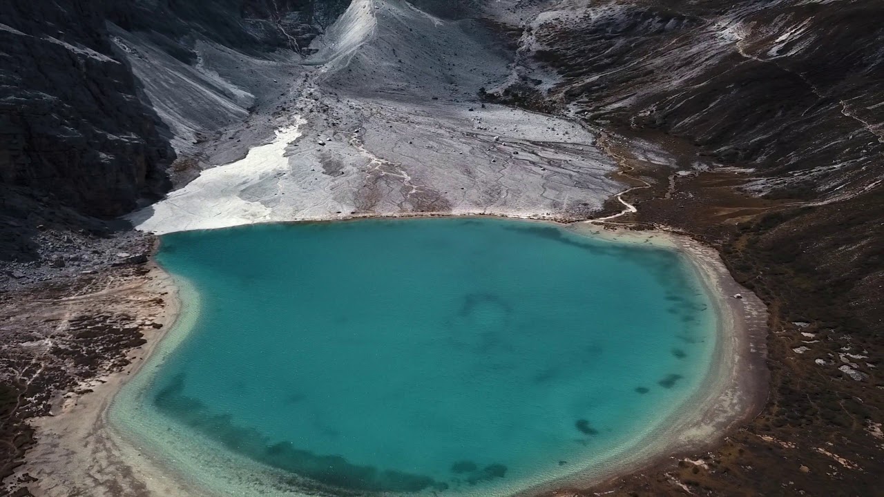 4K航拍 - 雨崩、稻城亞丁 by Mavic pro
