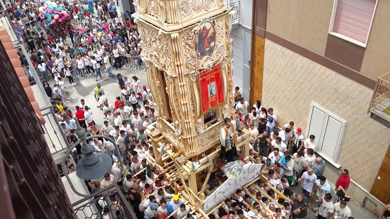 Festa del giglio Recale 2015, via Roma