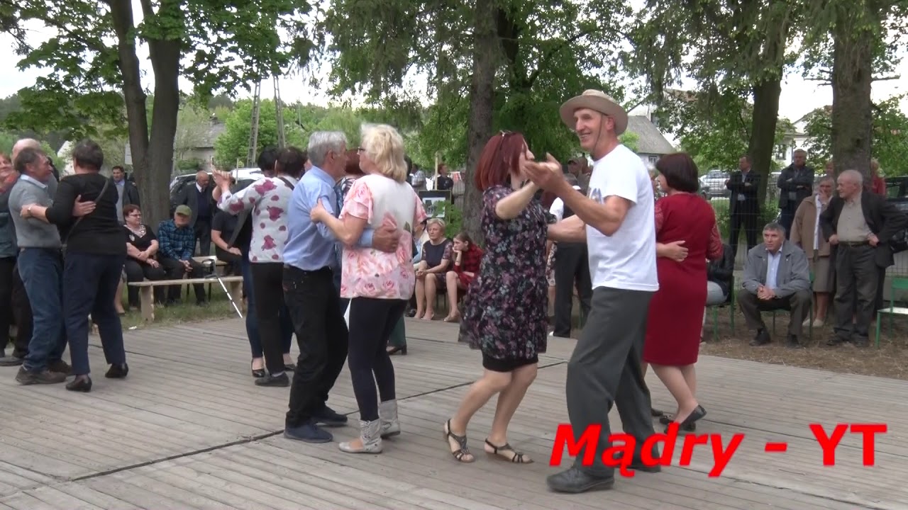Weselny walczyk "Całować to nie grzech" Kapela Mazowszaki na zabawie w Strychu - 2019 r.