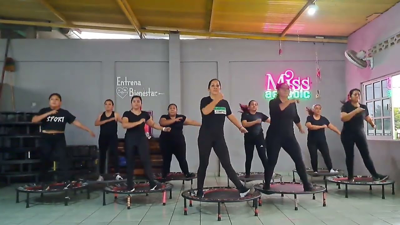 El Mariachi Tribal Remix / #jumpingfitness 