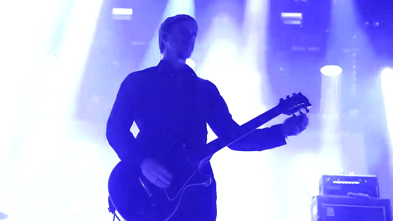 Interpol- The New (Subtitulado al Espa&ntilde;ol, Lyrics, Live) HD
