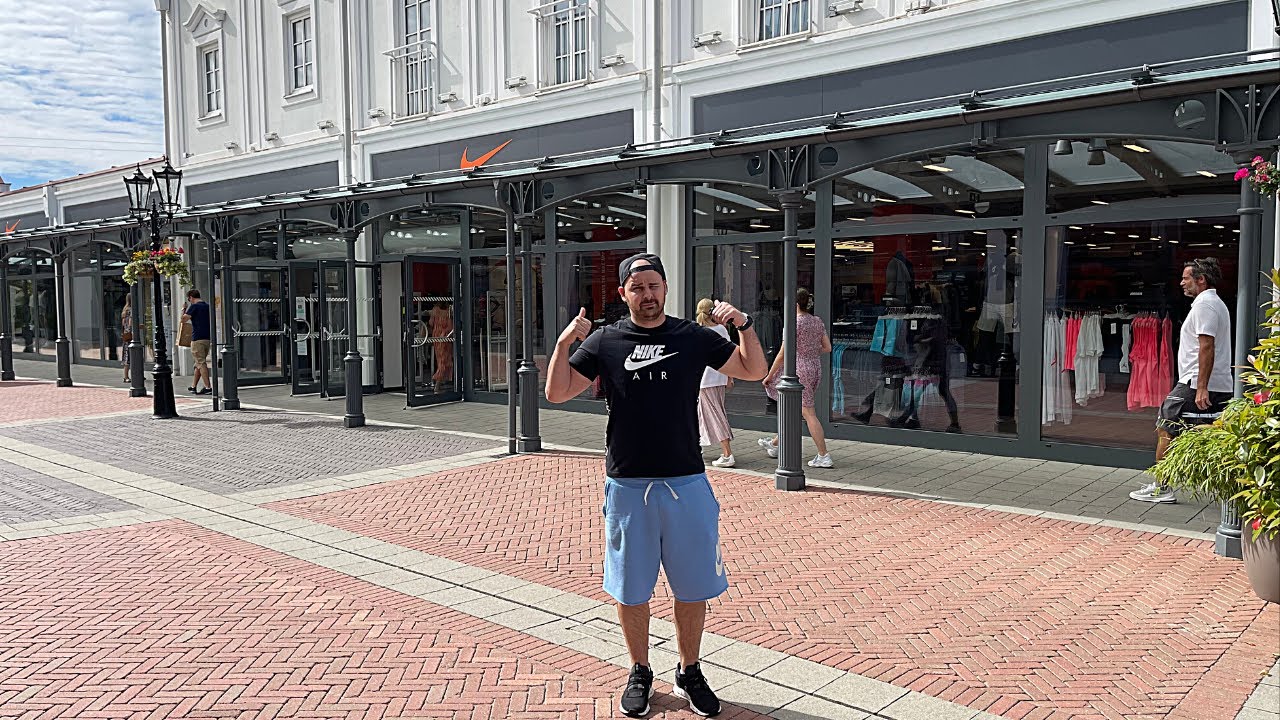 Našiel som lacné kopačky v Outlet Parndorf? Bol tam posézonny výpredaj?