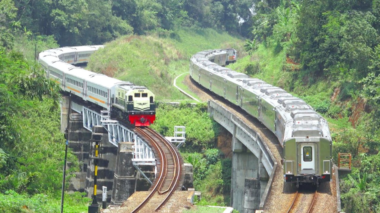 TOP‼️ 13 KOMPILASI KERETA API PANJANG BERPAPASAN DI JALUR GANDA