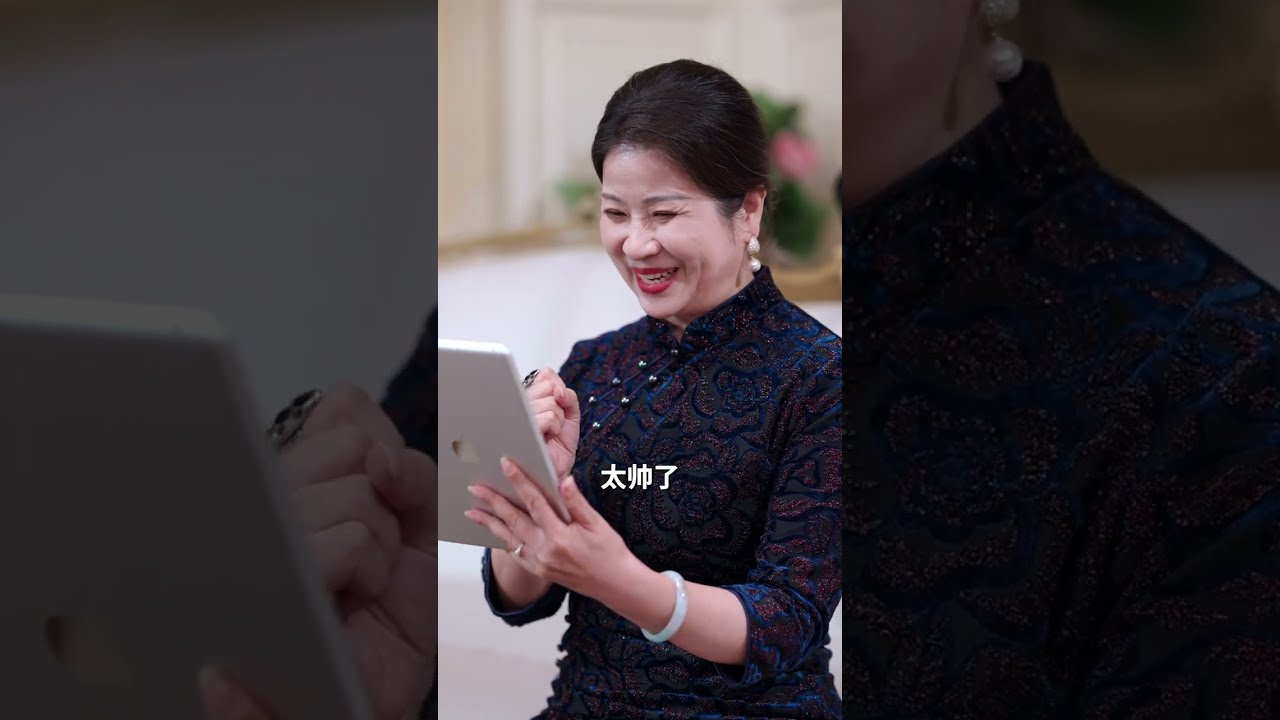 封总，你家崽崽全球找爹了