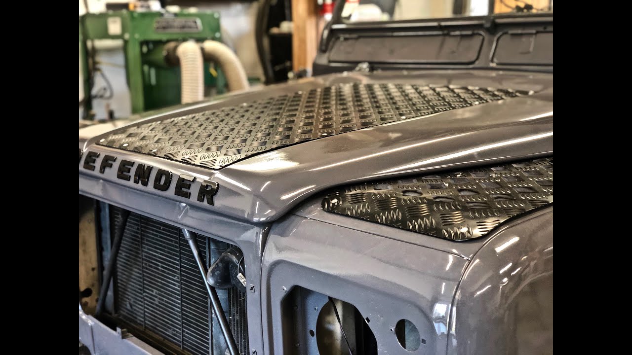 Defender 90 Rear Puma Seat conversion