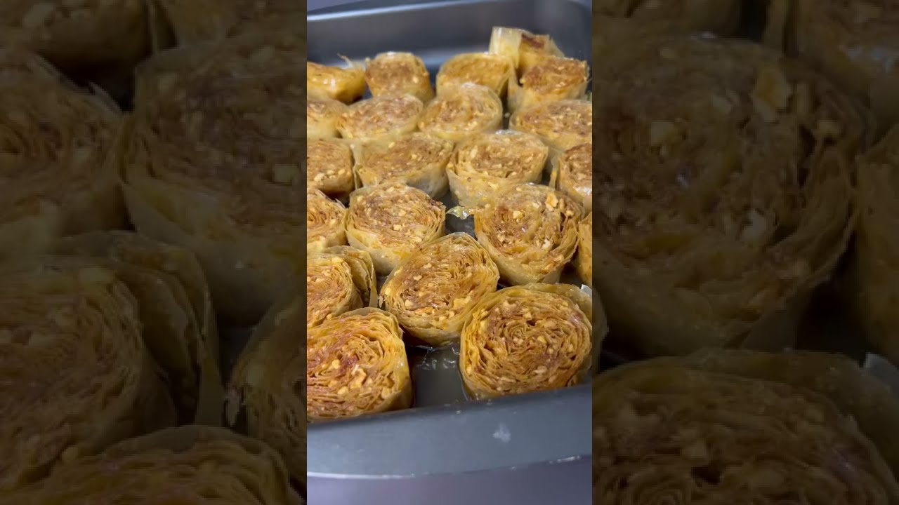 Bakllava me Arra dhe Keksa te bluar, per Bajram.