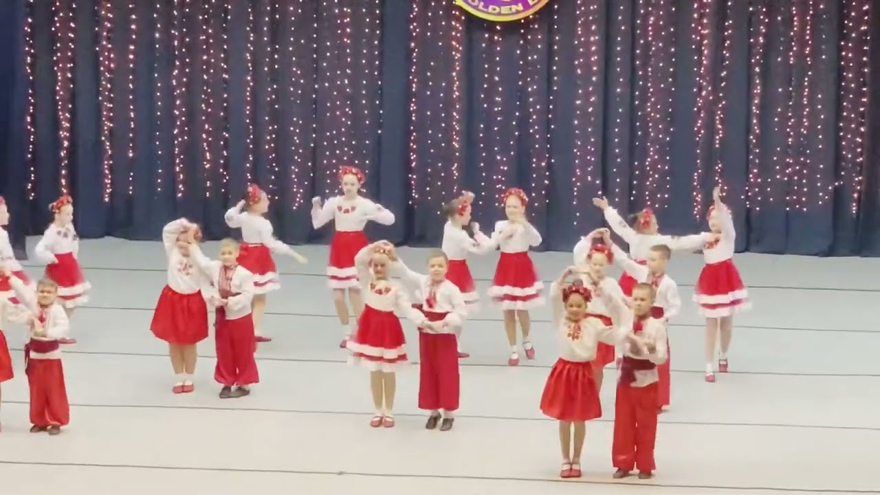 Хореографічний колектив,,Катруся,, Танець ,,Черевички,,