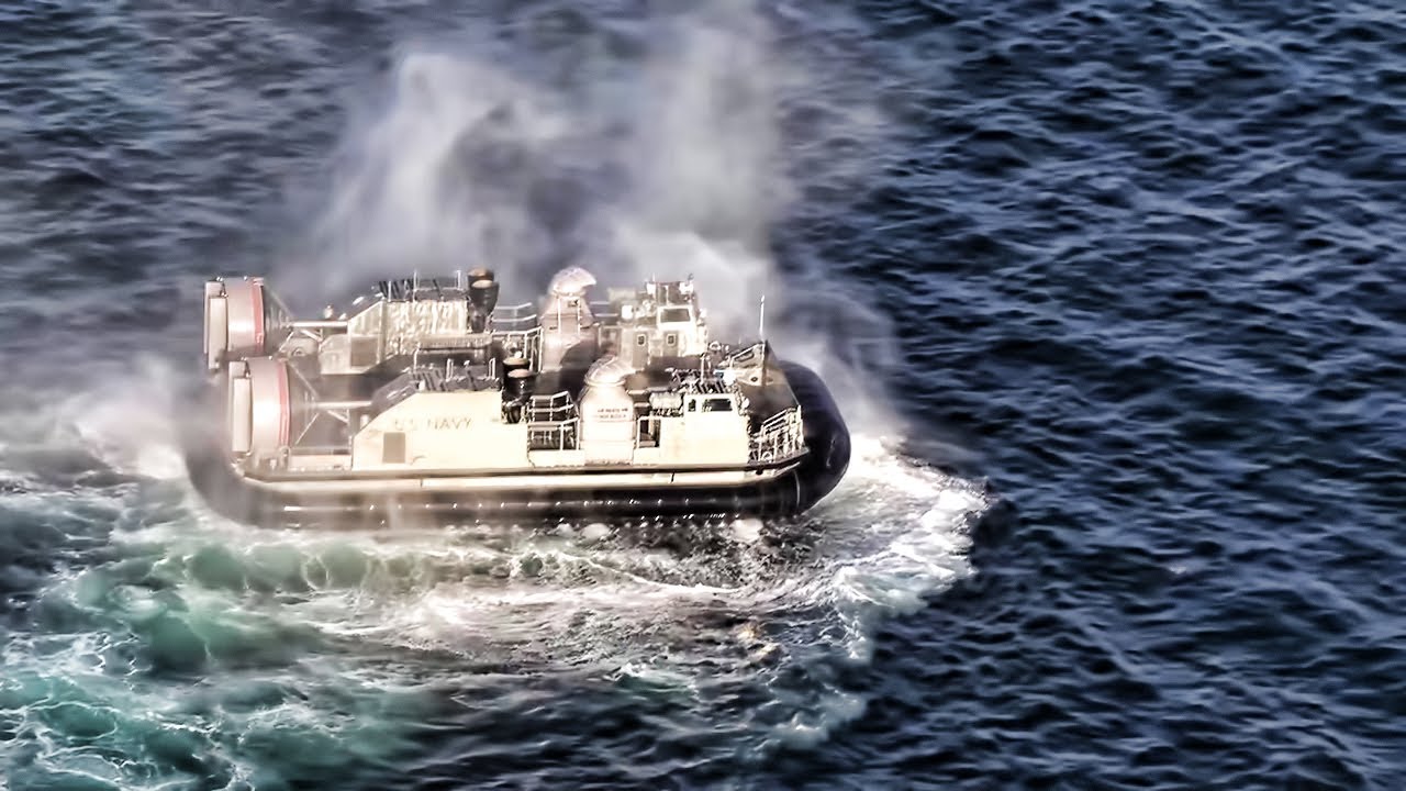 New LCAC Ship to Shore Connector With USS Carter Hall