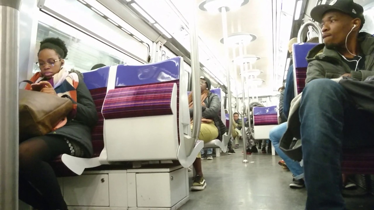 Trajet en métro MF 77 1977 sur la ligne 13 RATP de Paris - Montparnasse-Bienvenüe - Saint-Lazare