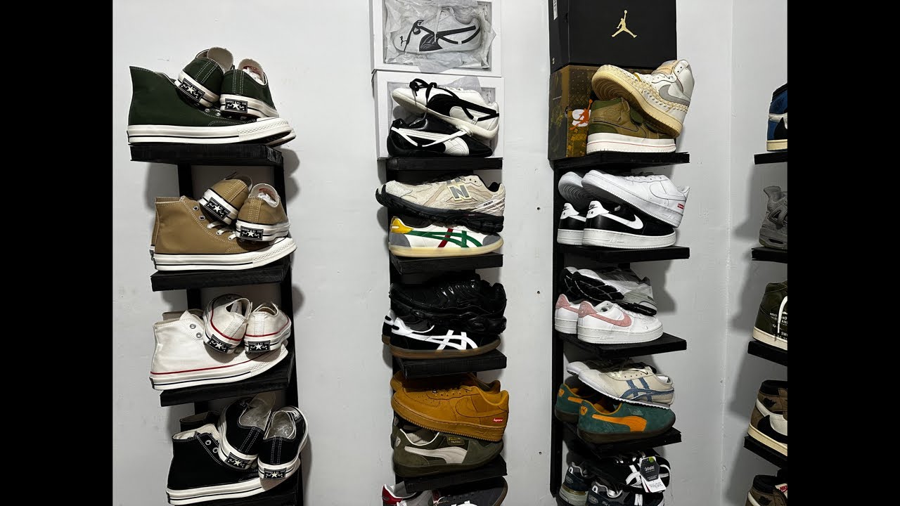 Lucky Sport Shoes sedang live sekarang!