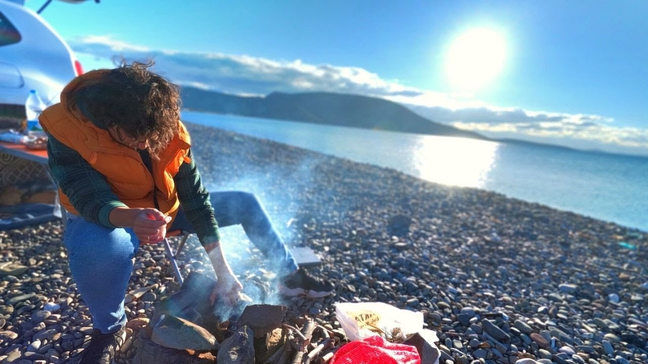 Muhteşem Kamp ve Balık Avı Merası - Issız Koyda Kalamar Avladık!