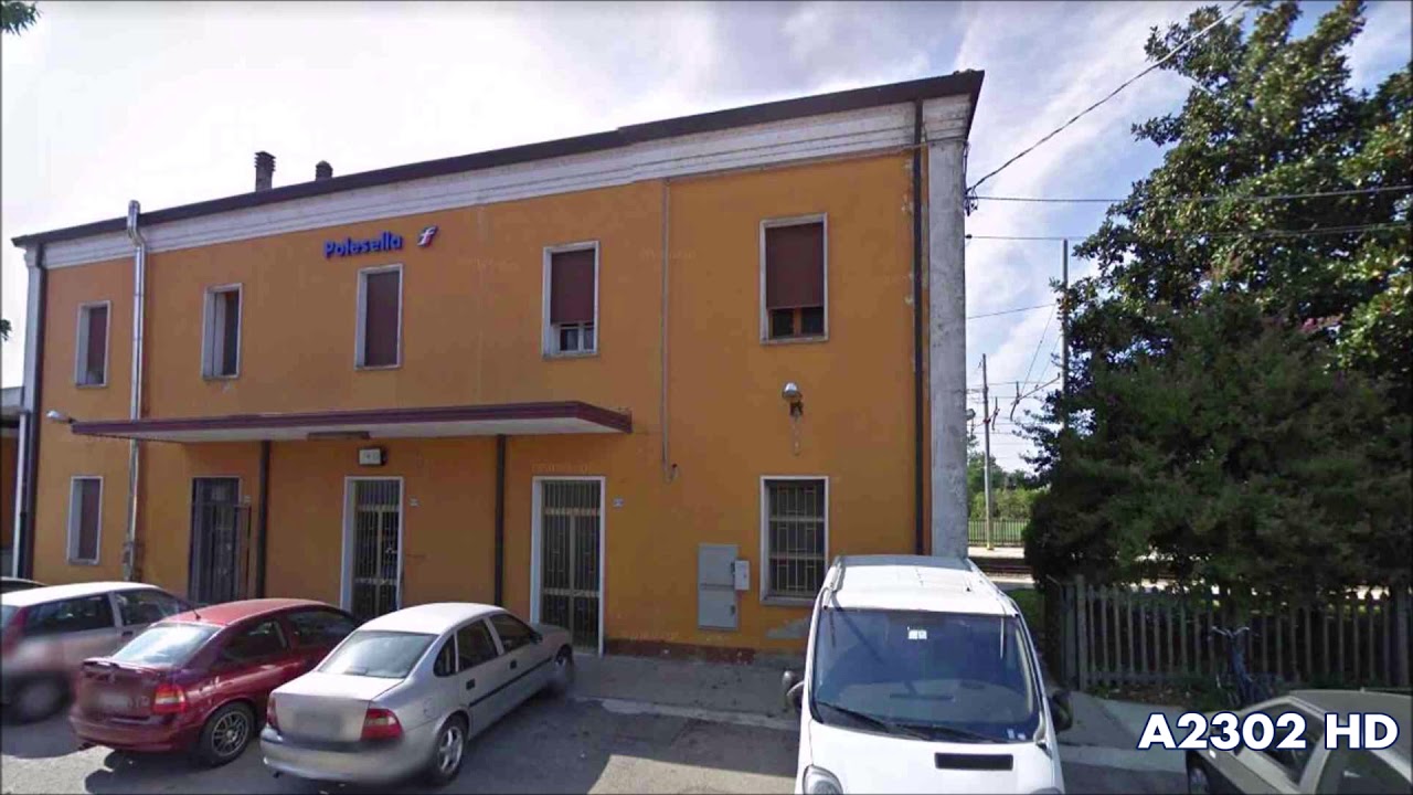 Annunci alla Stazione di Polesella