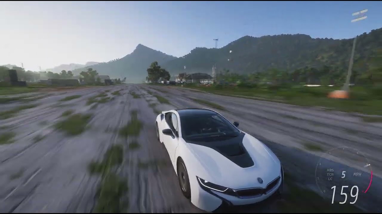 BMW i8 TAKES THE JUMP! SUPERCAR OR SPACESHIP? 😱 #ps5 #forzahorizon5 #fh5 