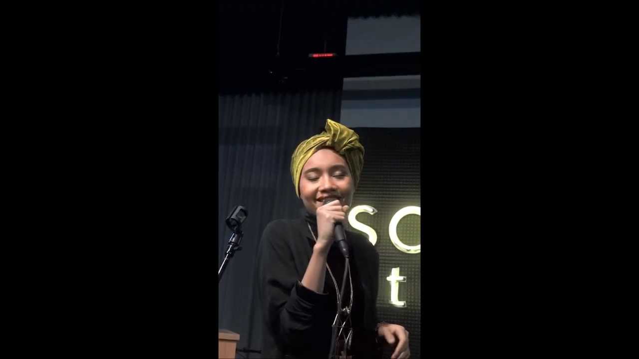 Yuna Performing I Want You Back