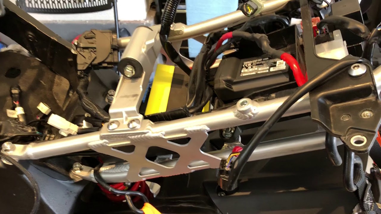 Should you remove the ABS on your 2015+ Yamaha R1?