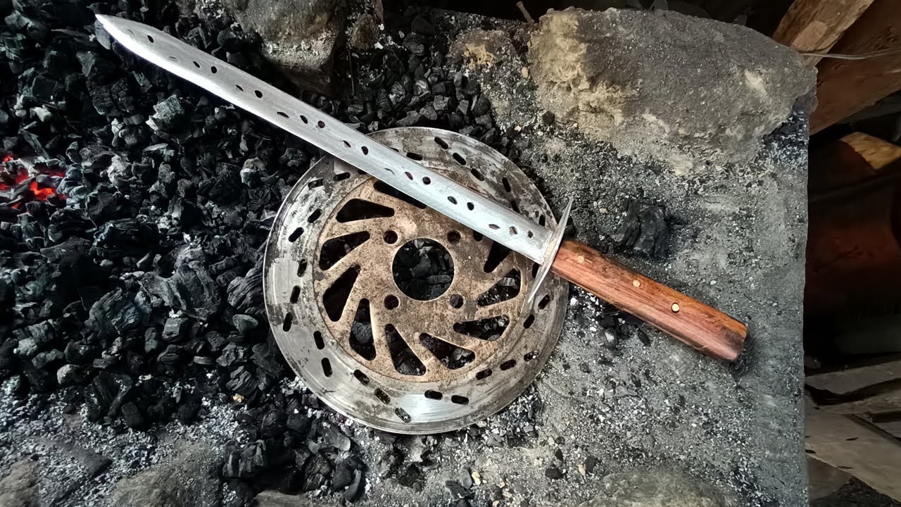 Forged A Mini Chinese Sword From Motorcycle Front Brake Disc