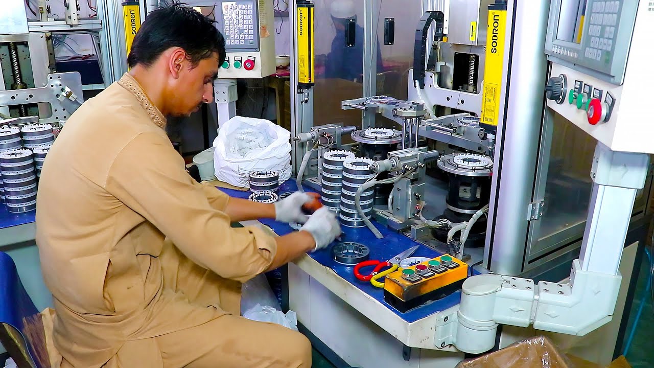 Как изготавливаются веера Tamoor Pedestal