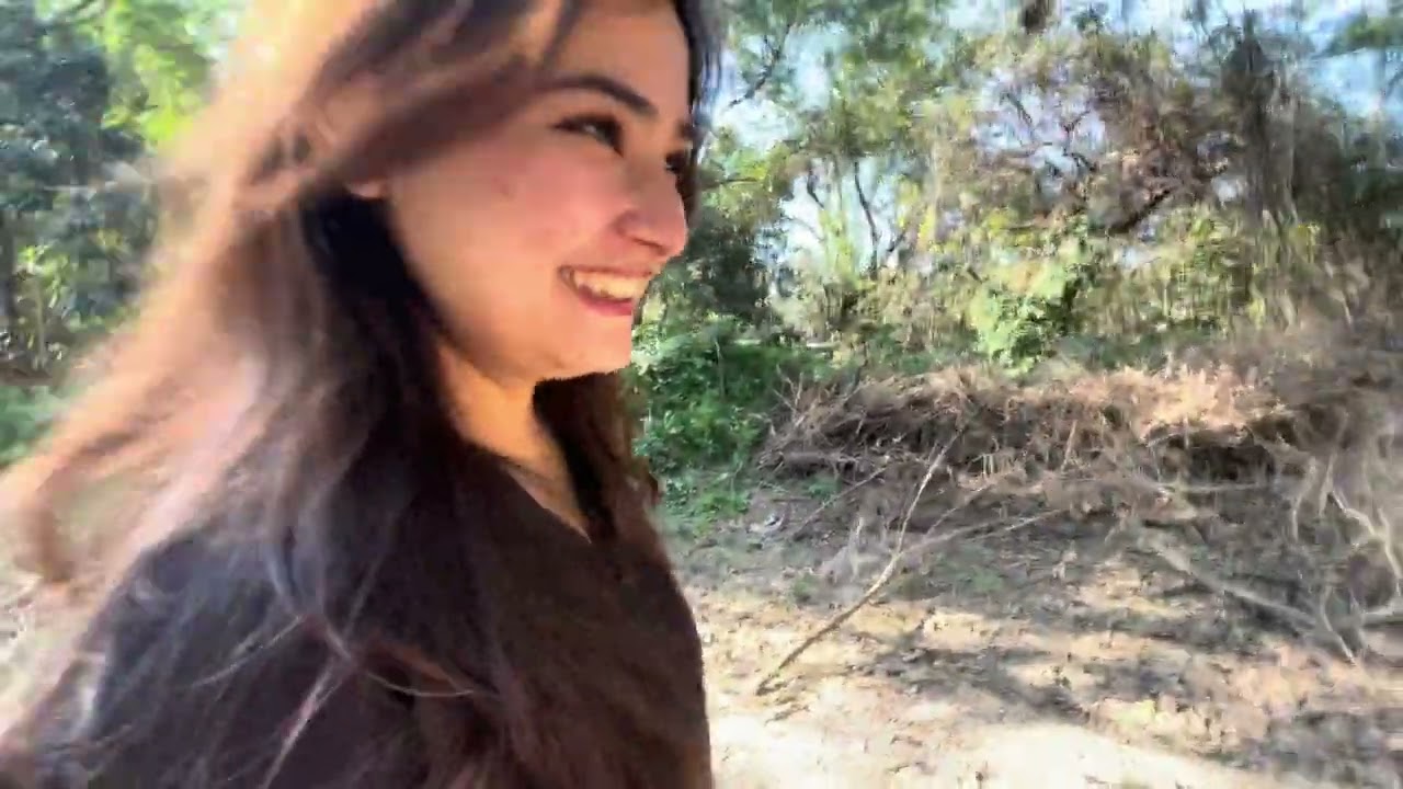 “We Found a Haunted House in Jammu… But We Didn’t Dare Go Inside 😨” #viralvideo #vlog #vlogvideo 