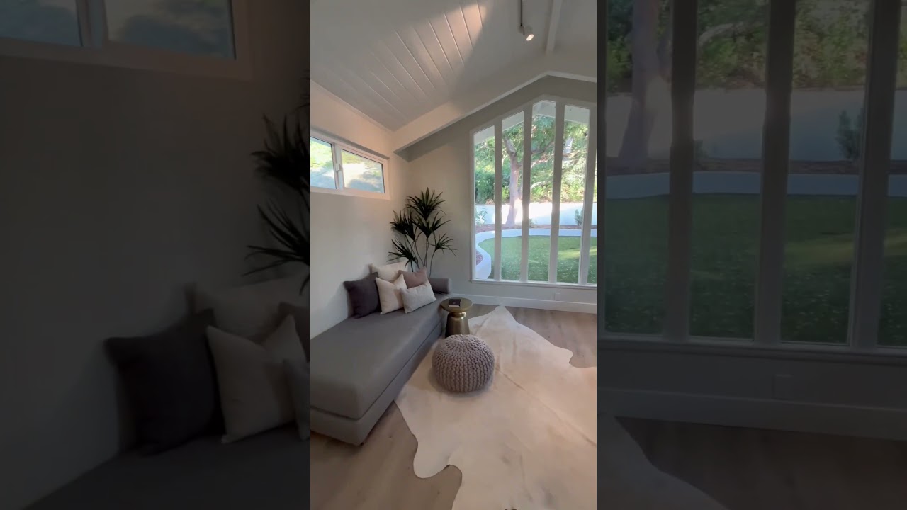 HOUSE TOUR: STUNNING HOME FOR $200K LESS!🔥