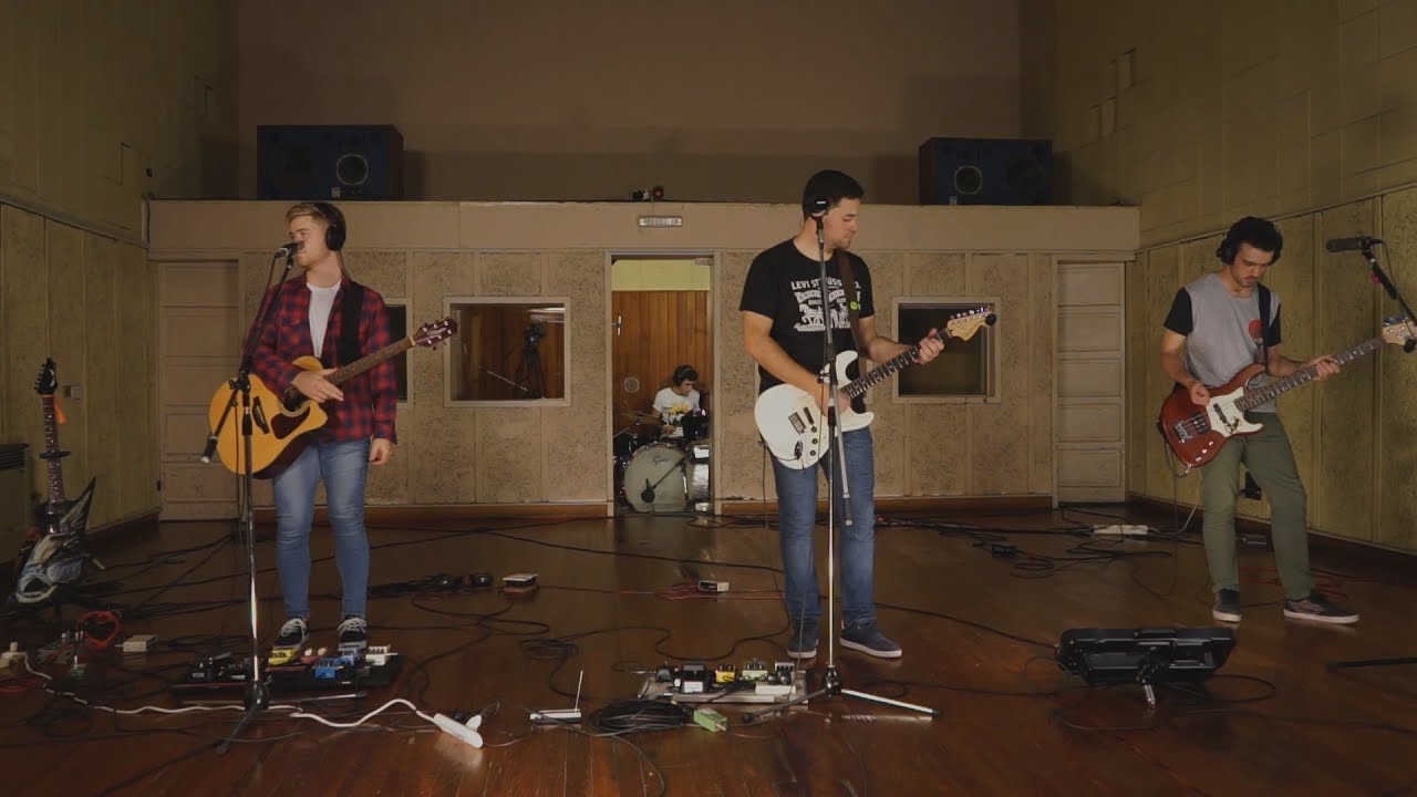 Siluetas - Live Session (Estudios ION - Mural)
