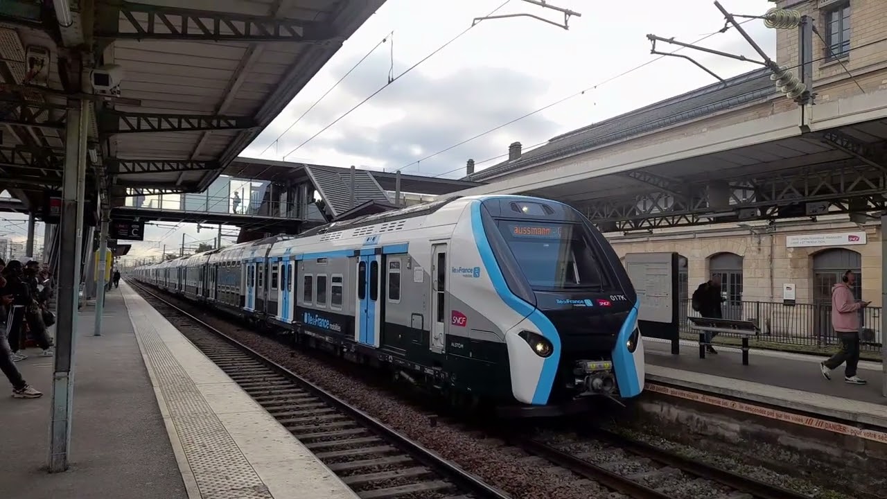 RER E à Pantin :  MI2N Eole, Z 50000 et Z 58000.