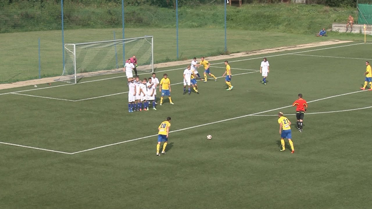 Fotbalisté Rožnova nestačili na vedoucí Luhačovice