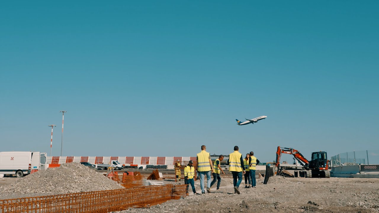 Ampliamento aerostazione: i lavori preparatori