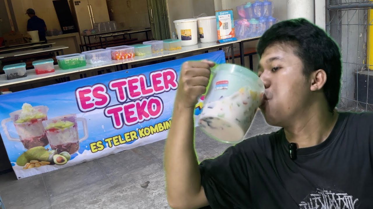 GILA!! Review Jajan Es Teler Satu Teko?! Isinya Nggak Masuk Akal!