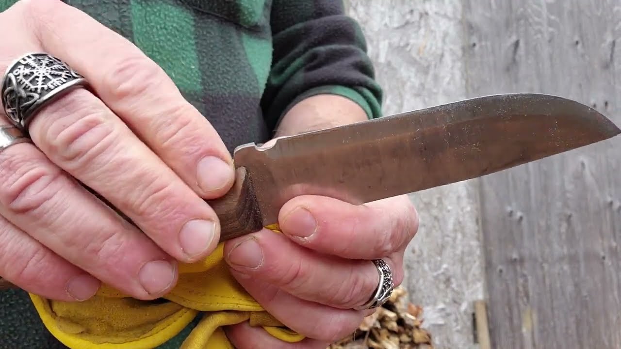 BPS Adventurer Budget Bushcraft Knife | Pt 3 of 4: Extensive Battoning | Links Below.