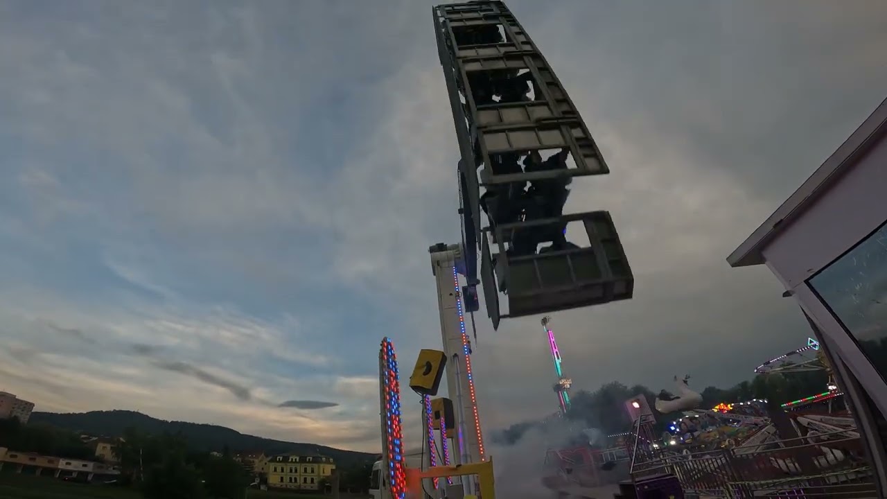 LABEFEST 2025 - ATRAKCE HAMMER  / ATTRACTION HAMMER OFF-RIDE