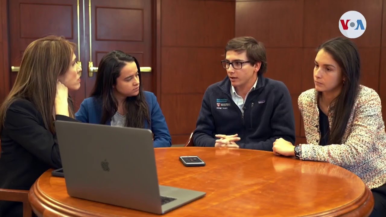 EN VIVO: Estudiantes venezolanos de Harvard y UCV hablan del futuro de su país