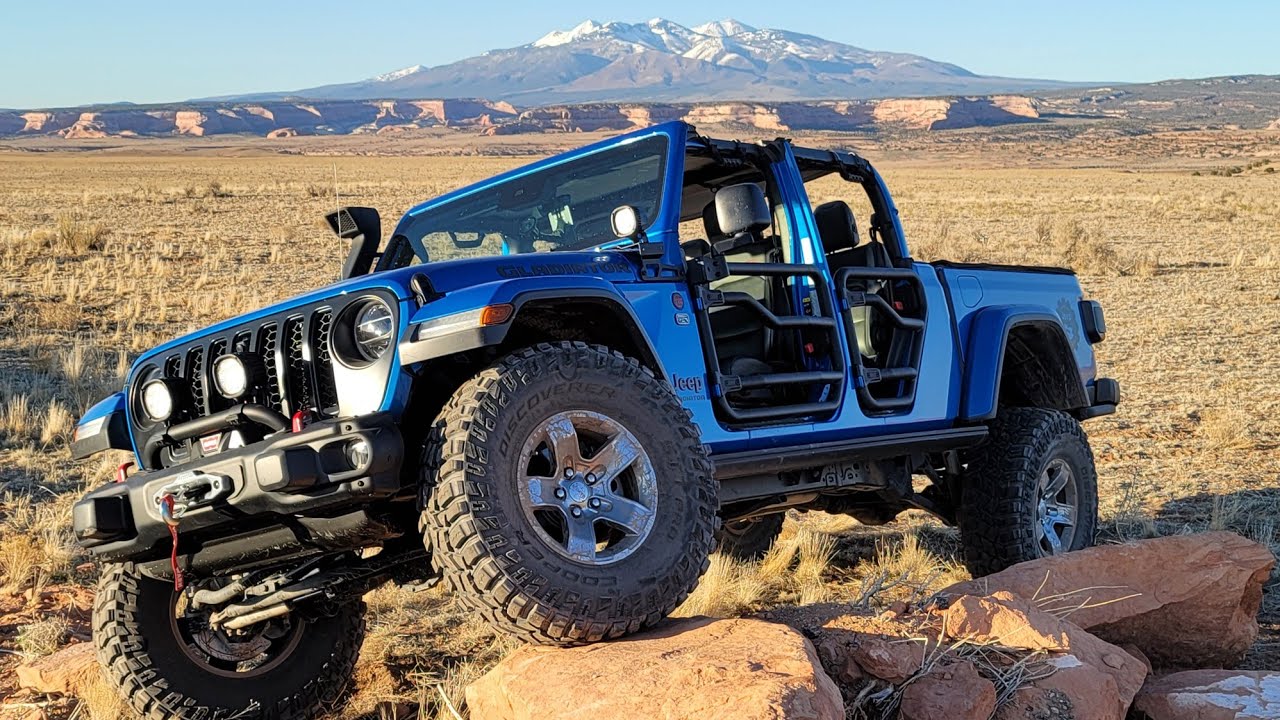 Canceled The Bronco And Bought A Fiat Gladiator...