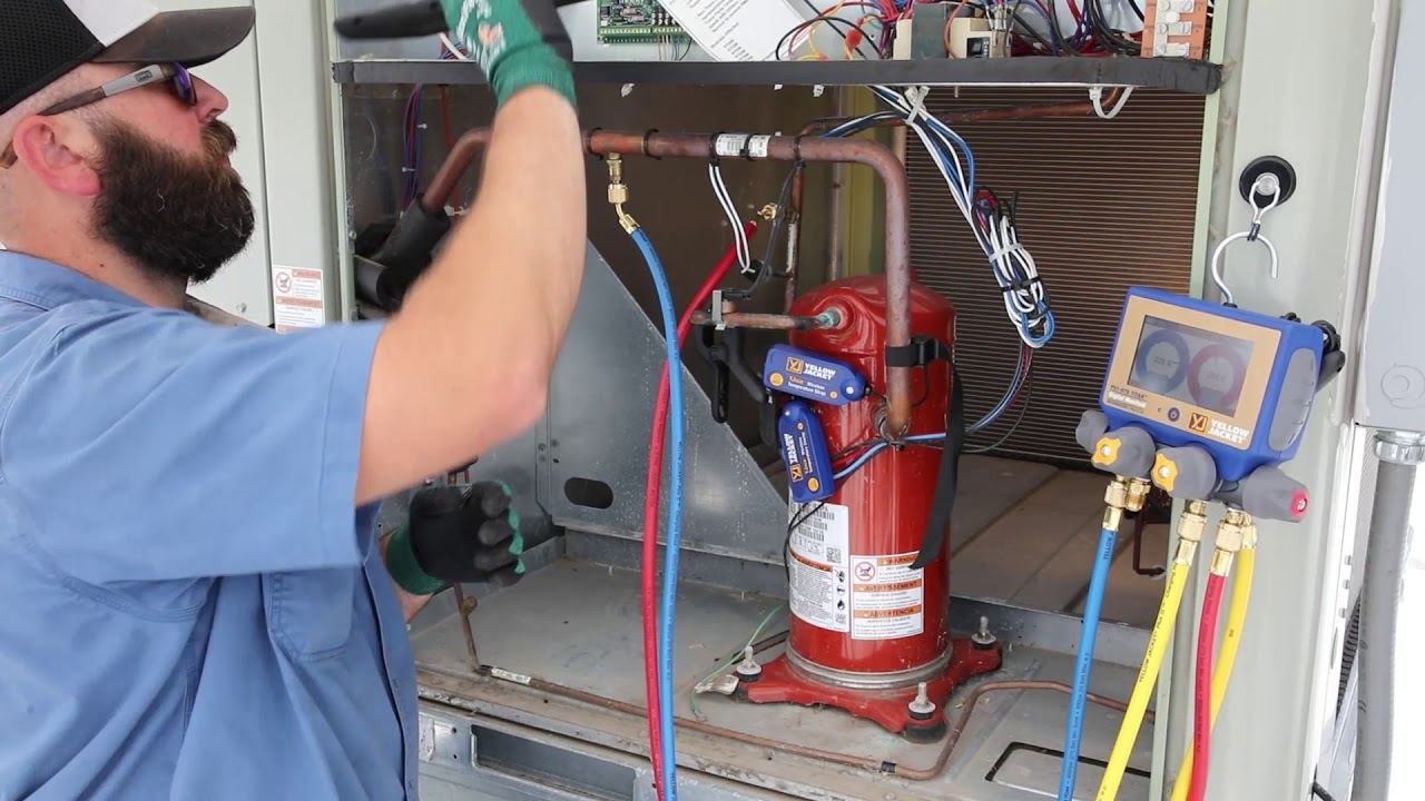 Pressure Temperature Check with YJACK Series Probes and P51-870 TITAN Digital Manifold