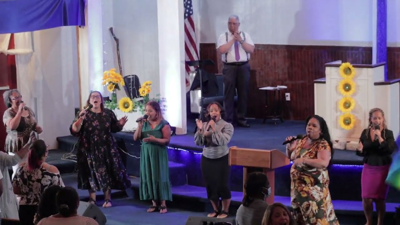 Coro Jehová Shalom - ¡Dios Es Bueno!
