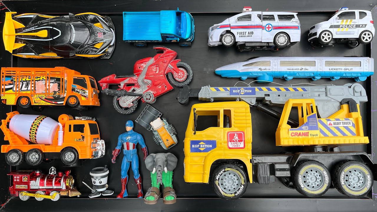 Menemukan mobil mobilan, mobil balap, kereta api, excavator, crane, selinder, 