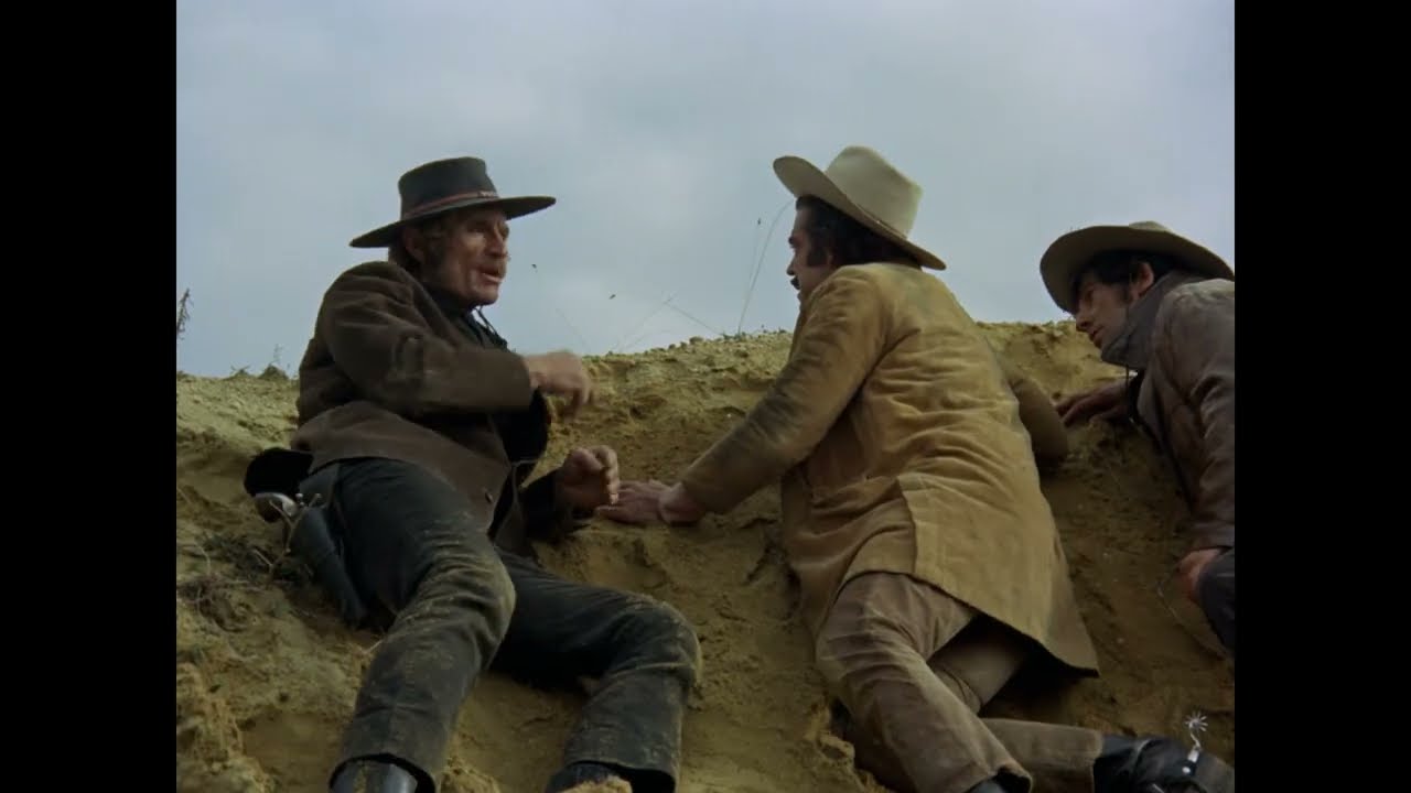 A BANDIT and a DYNAMITE expert against an entire ARMY | Classic Western Movie