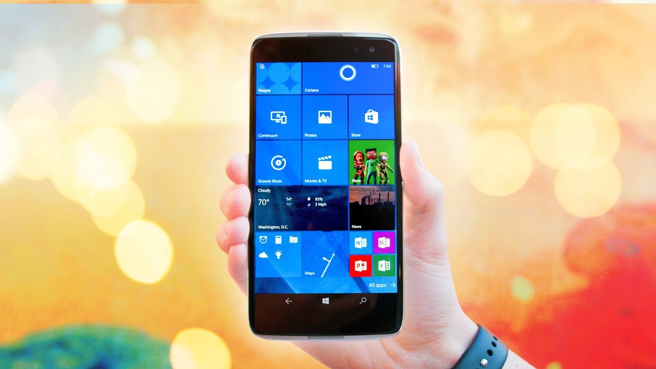 Why Does Windows Phone Exist in 2017?