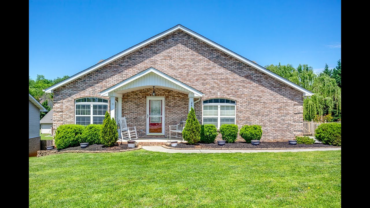 2521 Willow Bend Dr Maryville TN