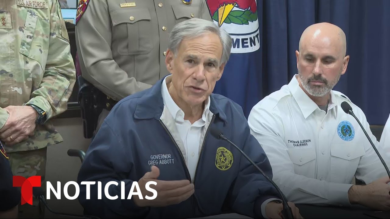 El gobernador de Texas informa sobre la tormenta invernal